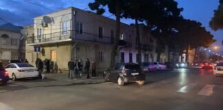 ერთმანეთს ორი მსუბუქი ავტომობილი შეეჯახა