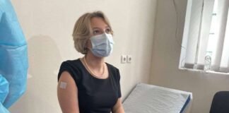 სახალხო დამცველი „ასტრაზენეკას“ ვაქცინით აიცრა