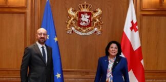 შარლ მიშელი პრეზიდენტთან შესახვედრად ორბელიანების სასახლეში მივიდა