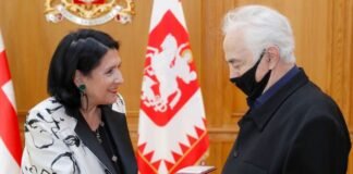 პრეზიდენტმა ხუთი ქართველი მეცნიერი დააჯილდოვა