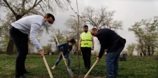 რუსთავის ,,ჭალა_ტყის აღდგენის“ აქცია იმართება(ვიდეო)