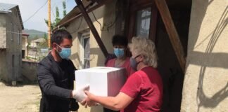 მარტყოფში 300-მდე სოციალურად დაუცველ ოჯახს წინა სააღდგომო ნობათი გადაეცა