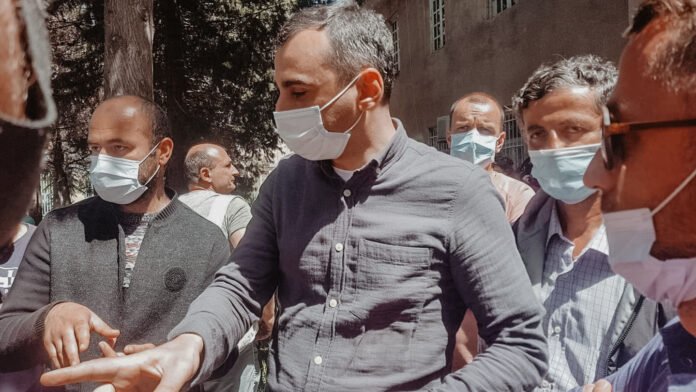 180661516_422323788810365_4196111806181625105_n