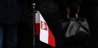 პოლონეთმა სამი რუსი დიპლომატი პერსონა ნონ გრატად გამოაცხადა