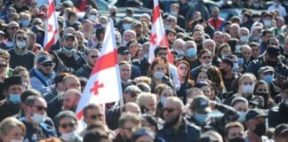 ქუთაისში „ნამახვანჰესის“ მშენებლობის საწინააღმდეგო აქცია მიმდინარეობს