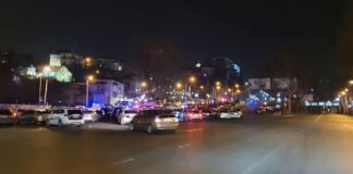 ვლადიმერ პოზნერმა და მისმა სტუმრებმა სასტუმროს ტერიტორია დატოვეს