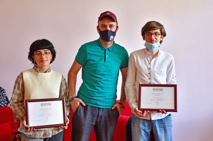 187124159_328428748638870_3350412061759170899_n