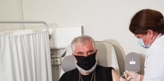 საქართველოში კორონავირუსის წინააღმდეგ პირველი სასულიერო პირი აიცრა