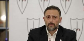 ლევან ვასაძე ითხოვს, რომ „ნამახვანჰესის“ საკითხზე რეფერენდუმი ჩატარდეს