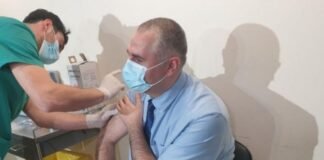 ფინანსთა მინისტრი Sinopharm-ის ვაქცინით აიცრა