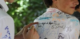 როგორ ჩატარდება “ბოლო ზარი” სკოლებში – განათლების სამინისტროს რეკომენდაციები