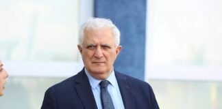 “ჯერჯერობით დაუშვებელია” – გამყრელიძე შეზღუდვების სრულ შემსუბუქებაზე