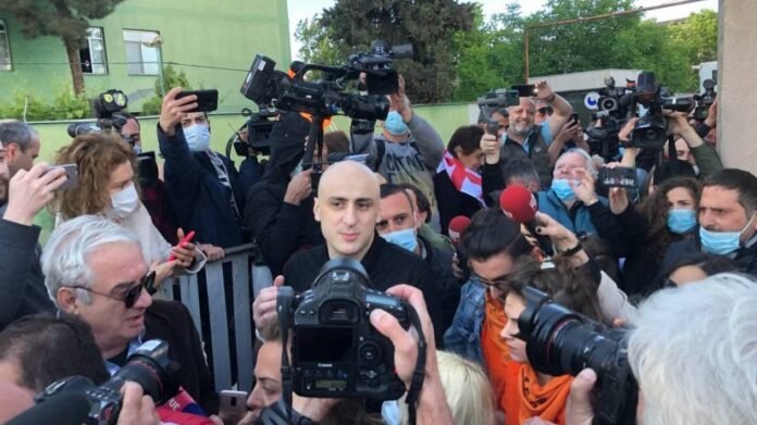 photo_2021-05-10_18-15-26