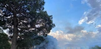 კონსტიტუციის ქუჩაზე სახანძრო-სამაშველო ეკიპაჟია მობილიზებული