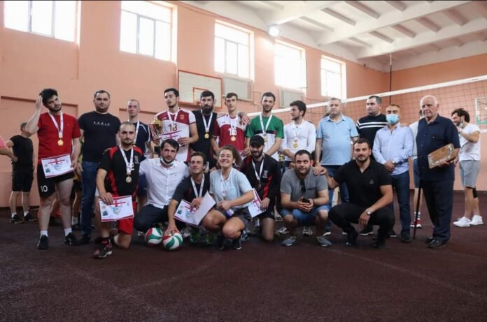 Screenshot_20210612-235041_Facebook