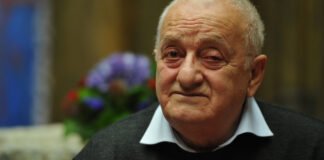 რეზო გაბრიაძეს მთაწმინდის პანთეონში დღეს დაკრძალავენ