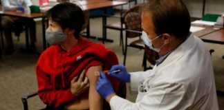 ჯანმომ მოზარდებისთვის BioNTech/Pfizer-ის ვაქცინის გამოყენების ნებართვა გასცა