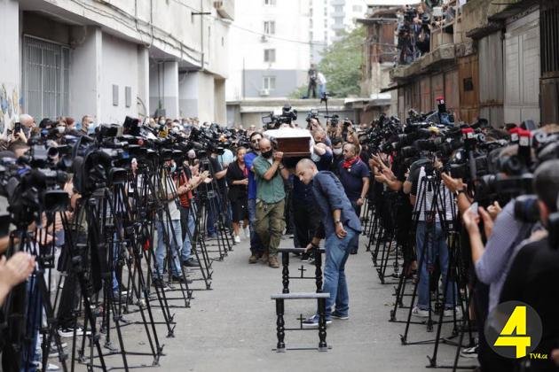 ლექსო_ლაშქარავა_დაკრძალვა