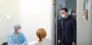 პრემიერ-მინისტრი თეთრიწყაროს მუნიციპალიტეტში ვაქცინაციის პროცესს გაეცნო