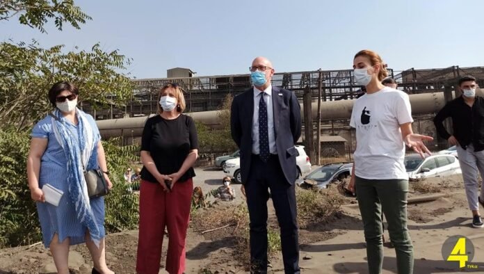 241797960_383818646708666_4443105322733404614_n