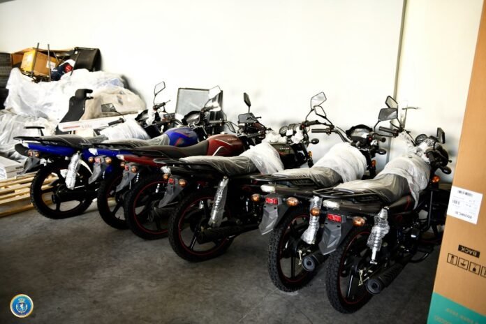 5F2A2162-9B4C-4741-828F-B28544CED2AA