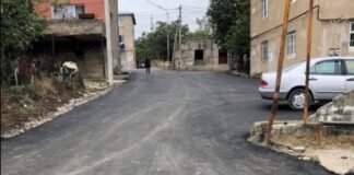 სოფელ ქვემო თელეთში ეზოებში ასფალტის საფარის მოწყობა მიმდინარეობს
