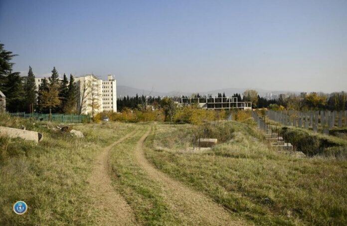 0C409413-3E60-4193-9ADE-E18E7BD85970