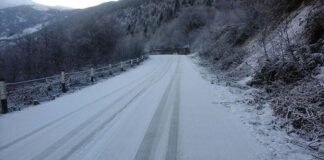 უამინდობის გამო, გზებზე შეზღუდვები მოქმედებს