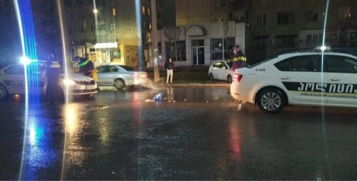 CF173798-4362-409B-B273-B22EF00EC78E