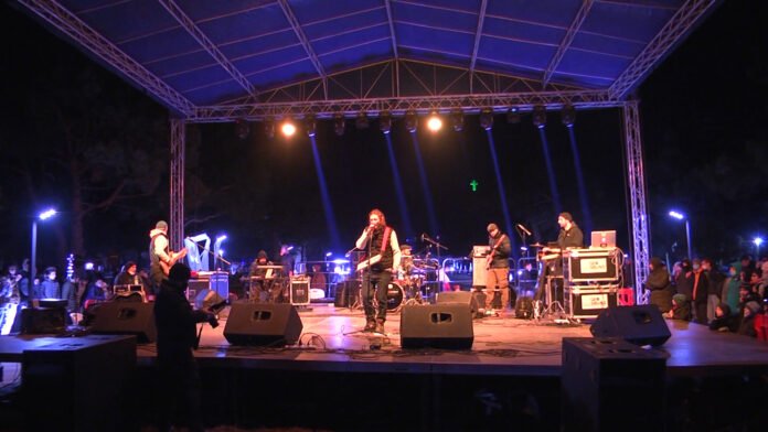 Sequence 04.00_11_24_14.Still003