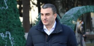 ქვემო ქართლის სახელმწიფო რწმუნებული მოსახლეობას შობის დღესასწაულს ულოცავს