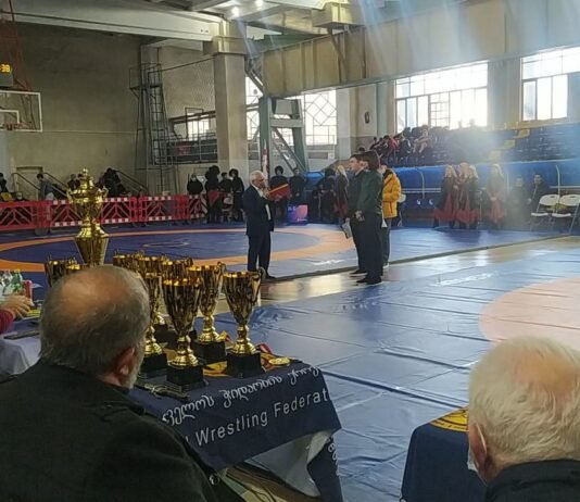 რუსთავში თემო ყაზარაშვილის სახელობის ტურნირი საზეიმოდ გაიხსნა