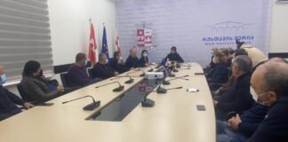 რუსთავის მერი მცირე ქარხნების წარმომადგენლებს ხვდება