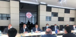 რეგიონში სახელმწიფო რწმუნებულმა აზერბაიჯანის ელჩს უმასპინძლა