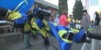 რუსთავის ველომოყვარულთა კლუბმა მორიგი მსვლელობა უკრაინის მხარდასაჭერად გამართა