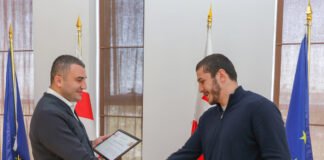 ქვემო ქართლის სამხარეო ადმინისტრაციაში წარმატებული სპორტსმენები დააჯილდოვეს