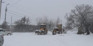 თეთრიწყაროში გზებზე გაწმენდითი სამუშაოები მიმდინარეობს