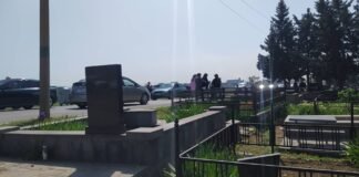 ეკლესია საფლავთა კურთხევის დღეს აღნიშნავს