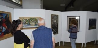 რუსთავში დათო-არჩილ სულაკაურის პერსონალური გამოფენა მოეწყო