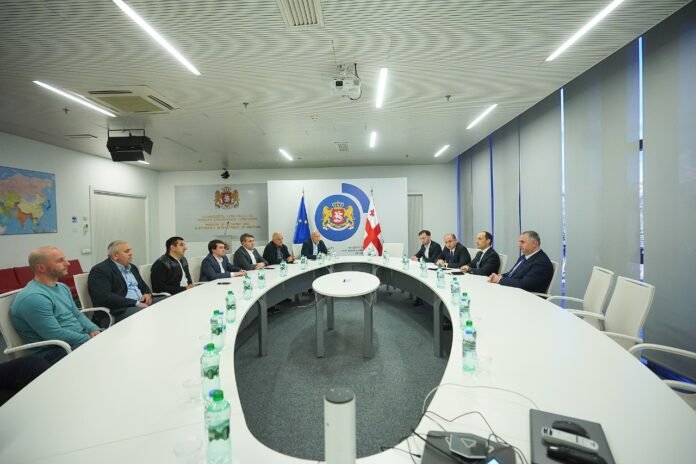 66962a80-3ce9-4db1-a922-b73f7f5af0e0