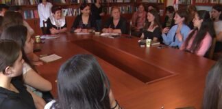 გარდაბანში ნორჩი პოეტების შემოქმედებითი საღამო გაიმართა