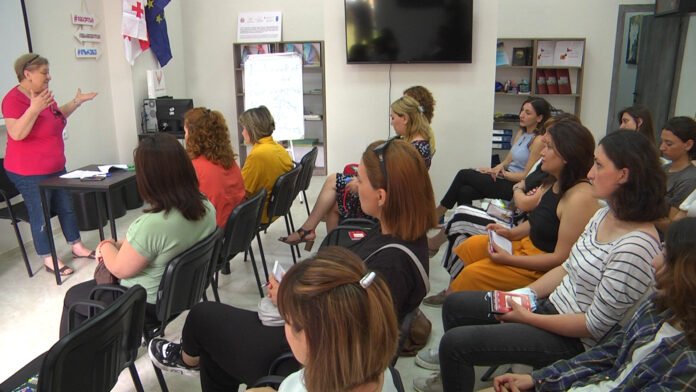 00000.00_00_10_23.Still001