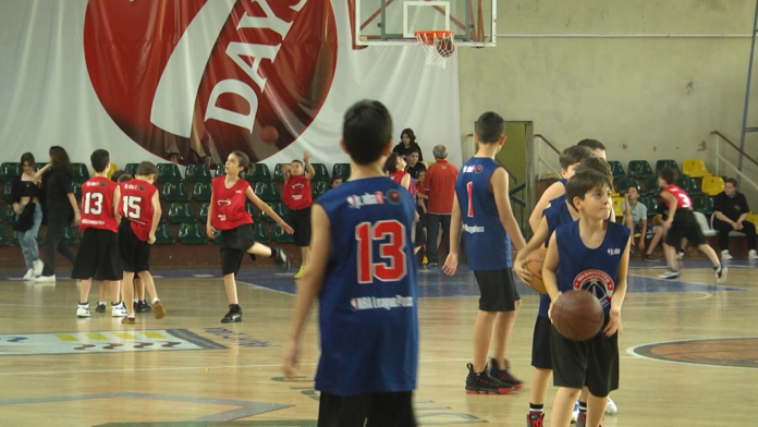 286514638_728120421833573_8696595323589326061_n