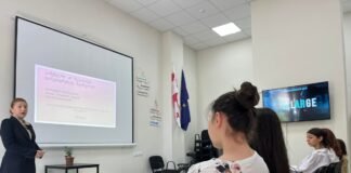 კიბერუსაფრთხოება არასრულწლოვანთათვის