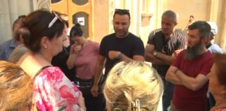 სტამბულის ბაზარში გაფიცული მოვაჭრეები სამუშაო ადგილებზე დაბრუნებას არ აპირებენ