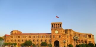 ერევნის მერის ინიციატივით, მუშაობის ადრე დასაწყებად ქალაქს დილის 7 საათზე მუსიკა გააღვიძებს