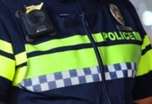 პოლიციელზე ძალადობისთვის ჩოხატაურის საკრებულოს ყოფილ თავმჯდომარესთან ერთად ბრალდებული ორი ძებნილი პირი პოლიციამ დააკავა