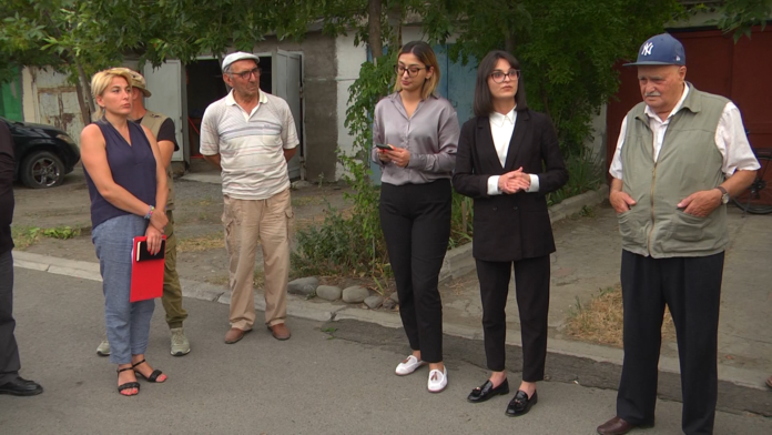 shexvedra.00_00_12_07.Still002