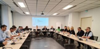 გოგი მეშველიანი ნინო წილოსანსა და ხატია წილოსანთან ერთად მივლინებაში იმყოფება