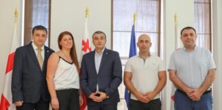 ირლანდიის საქართველოს სავაჭრო პალატის წარმომადგენლებს გიორგი დოხტურიშვილი ქვემო ქართლის ადმინისტრაციაში შეხვდა